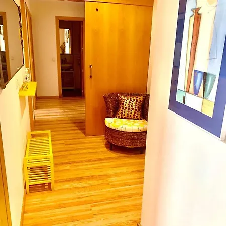 Apartment Mi Casa Your